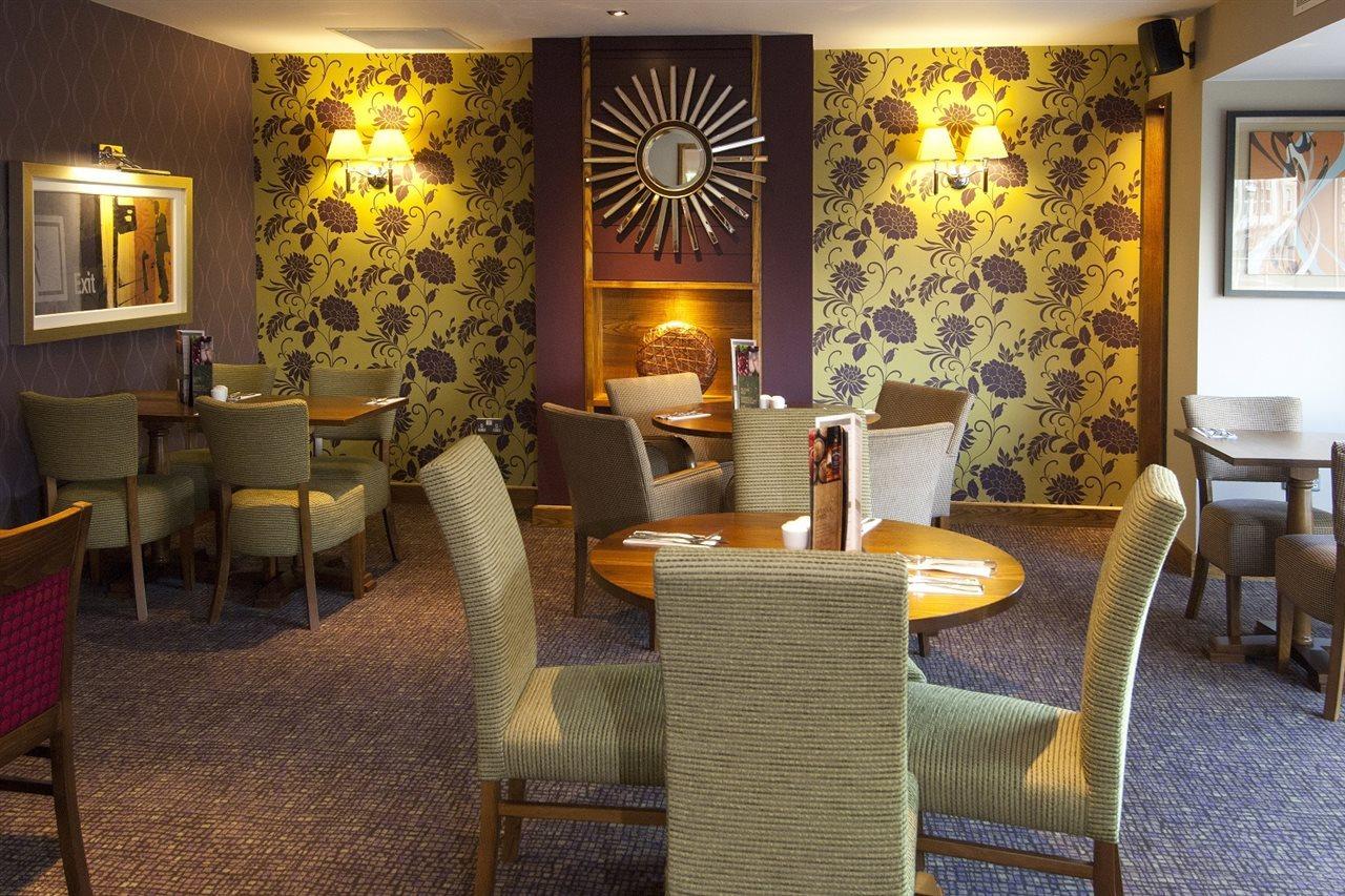 Premier Inn Bradford Central Esterno foto