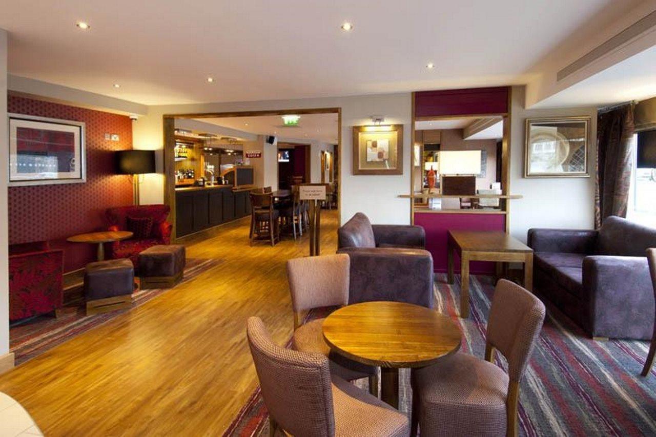 Premier Inn Bradford Central Esterno foto