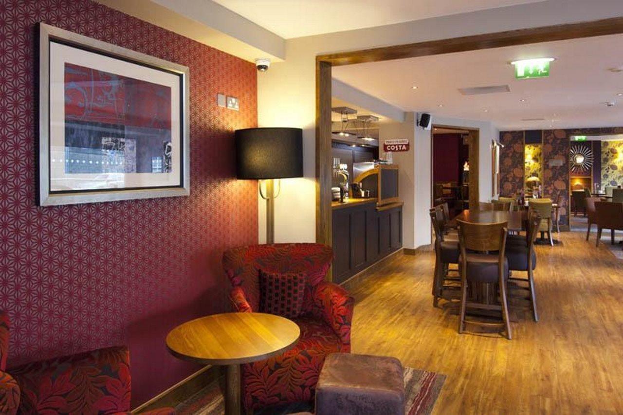 Premier Inn Bradford Central Esterno foto