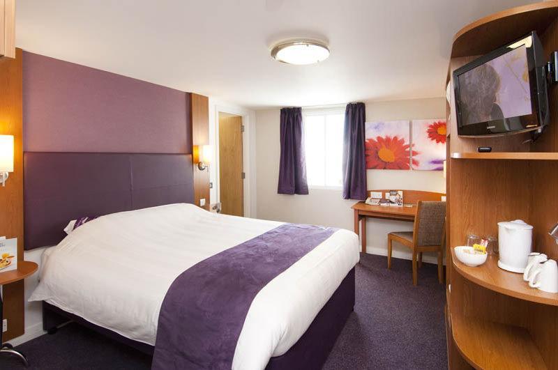 Premier Inn Bradford Central Esterno foto